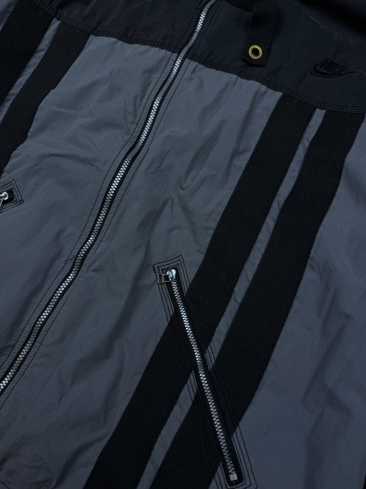 vintage Nike windbreaker {M}