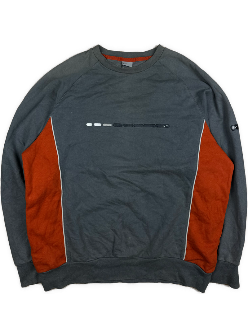 vintage Nike sweater {XL}