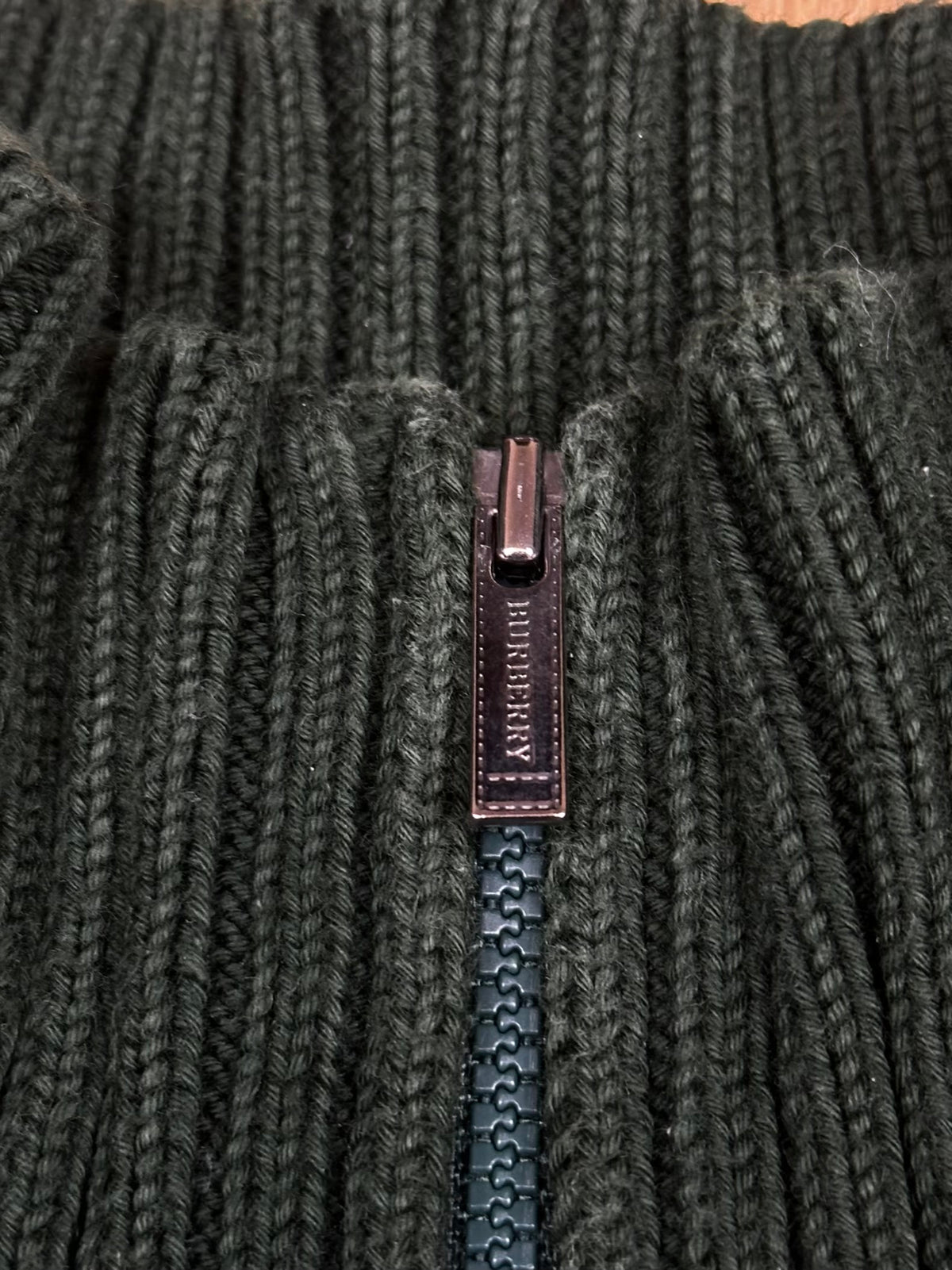 vintage Burberry quarterzip {XL}