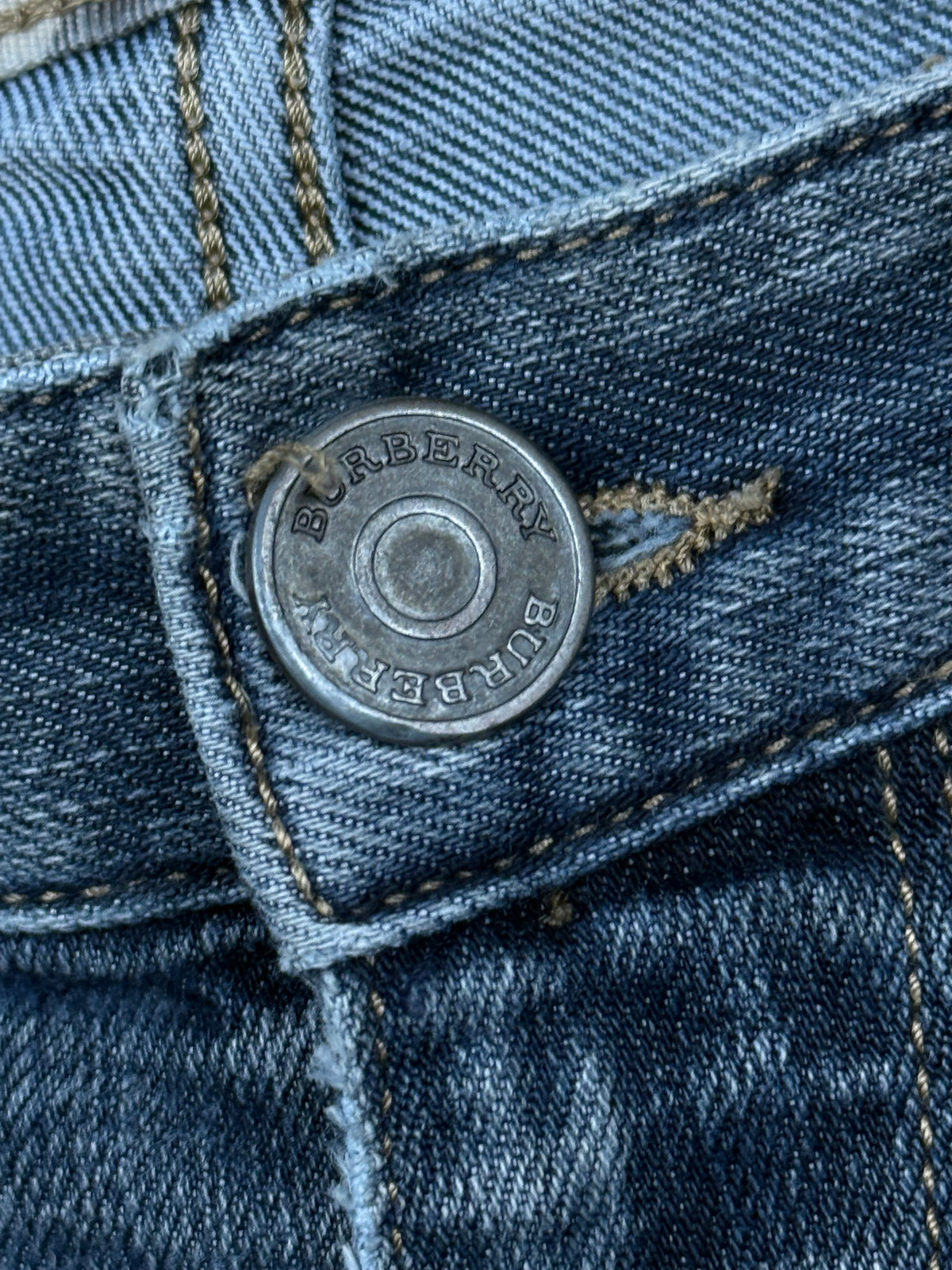 vintage Burberry jeans {M}
