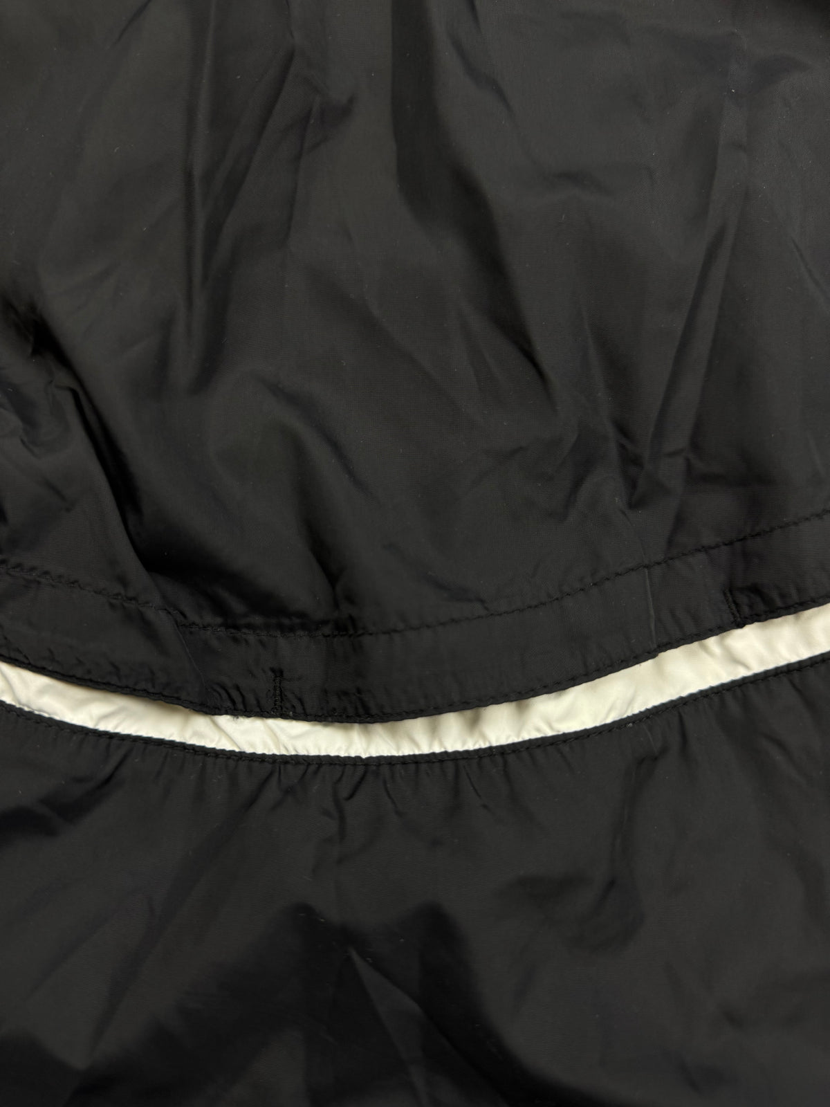 vintage Nike windbreaker {XS}