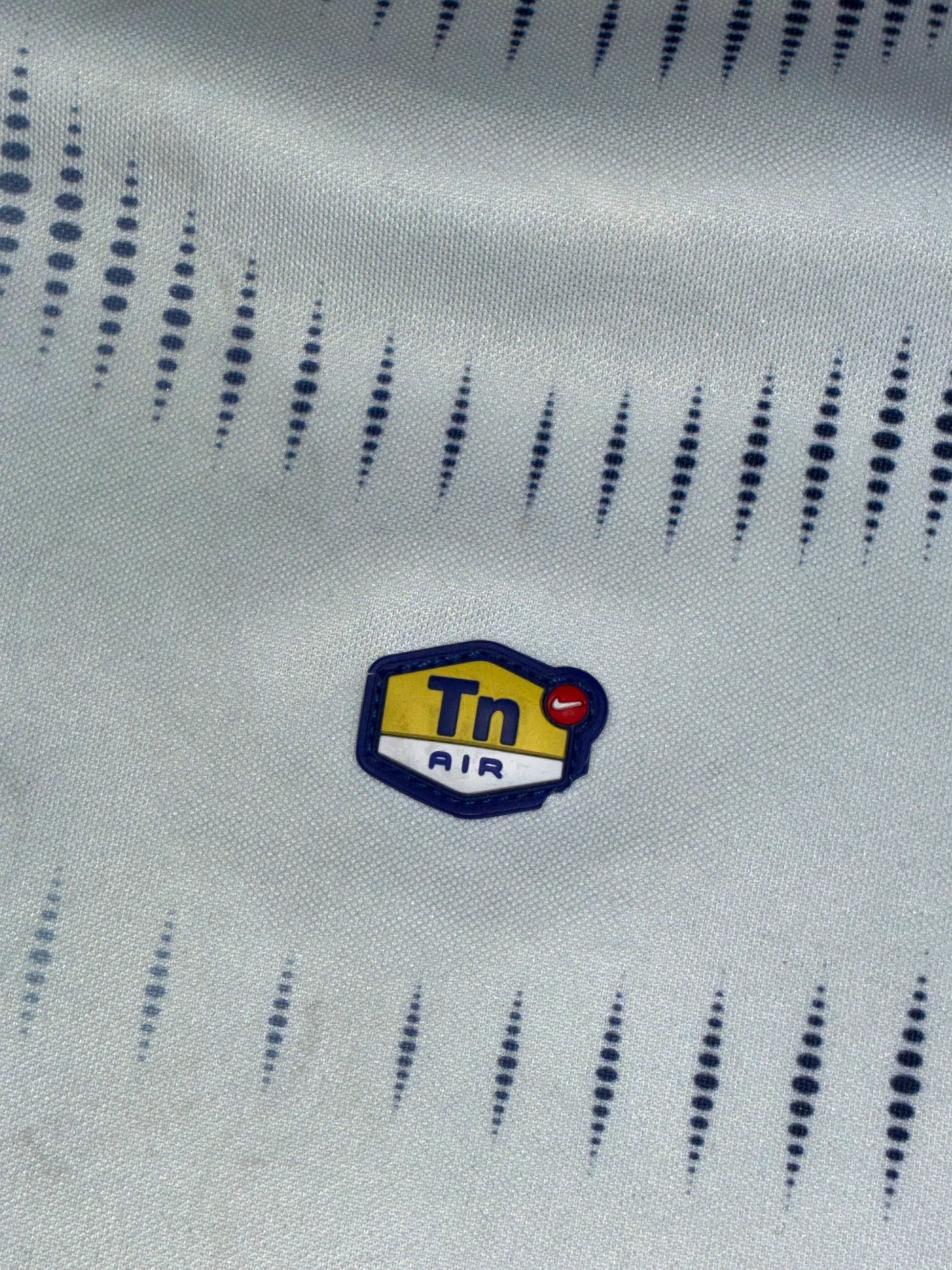 vintage Nike TN TUNED jersey {M}