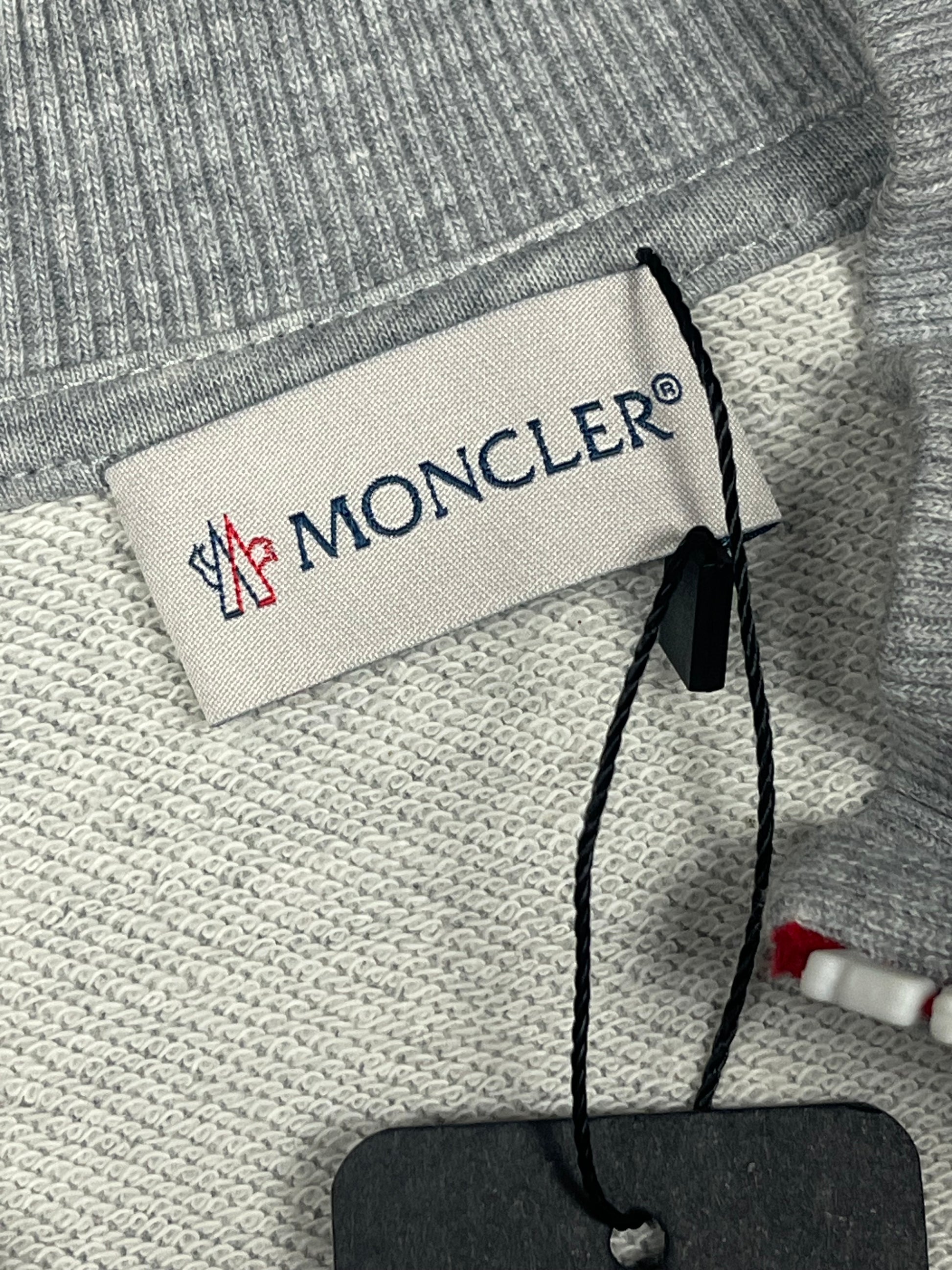 vintage Moncler sweatjacket {XS}