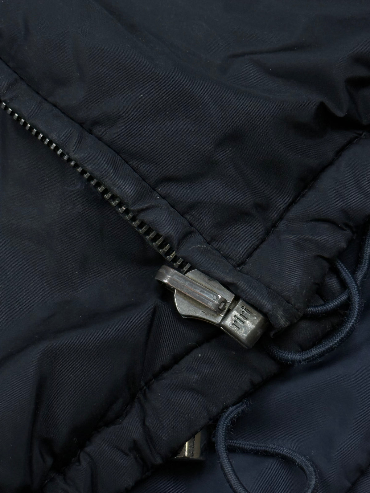 vintage reversible Prada winterjacket {M}