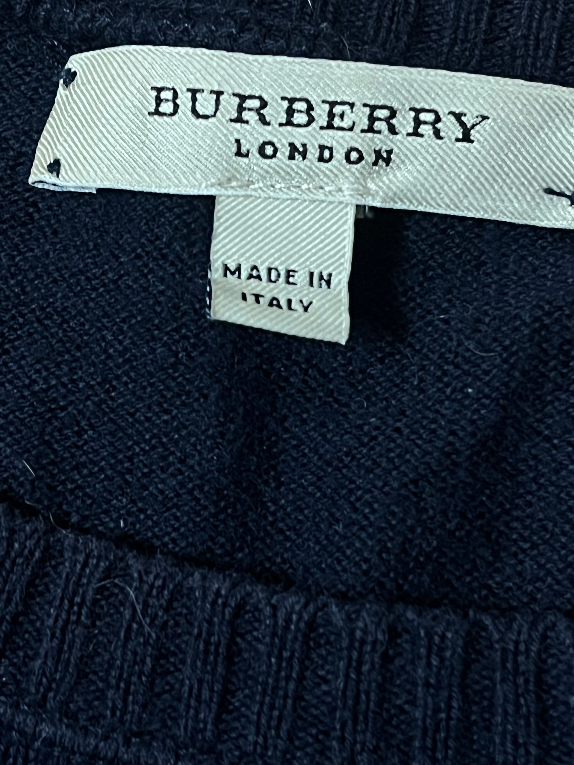 vintage Burberry knittedsweater {XS}