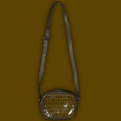 vintage Fendi slingbag