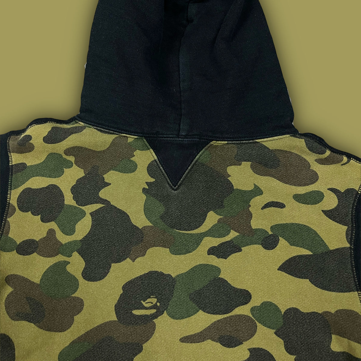 vintage BAPE a bathing ape hoodie {S}