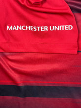 Cargar imagen en el visor de la galería, vintage Nike Manchester United trainingjersey {S}
