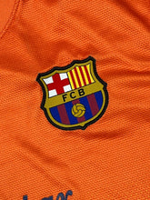 Load image into Gallery viewer, vintage Nike Fc Barcelona 2012-2013 away jersey {M}
