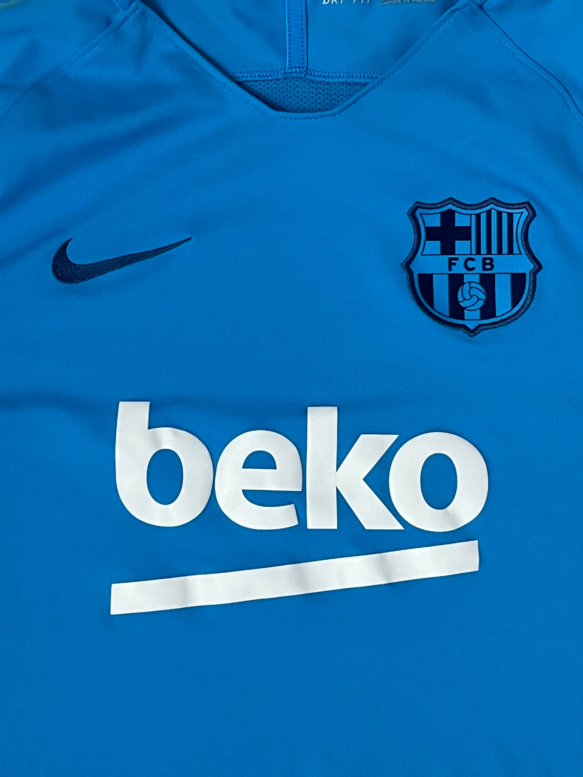 blue Nike Fc Barcelona trainingsjersey {L}