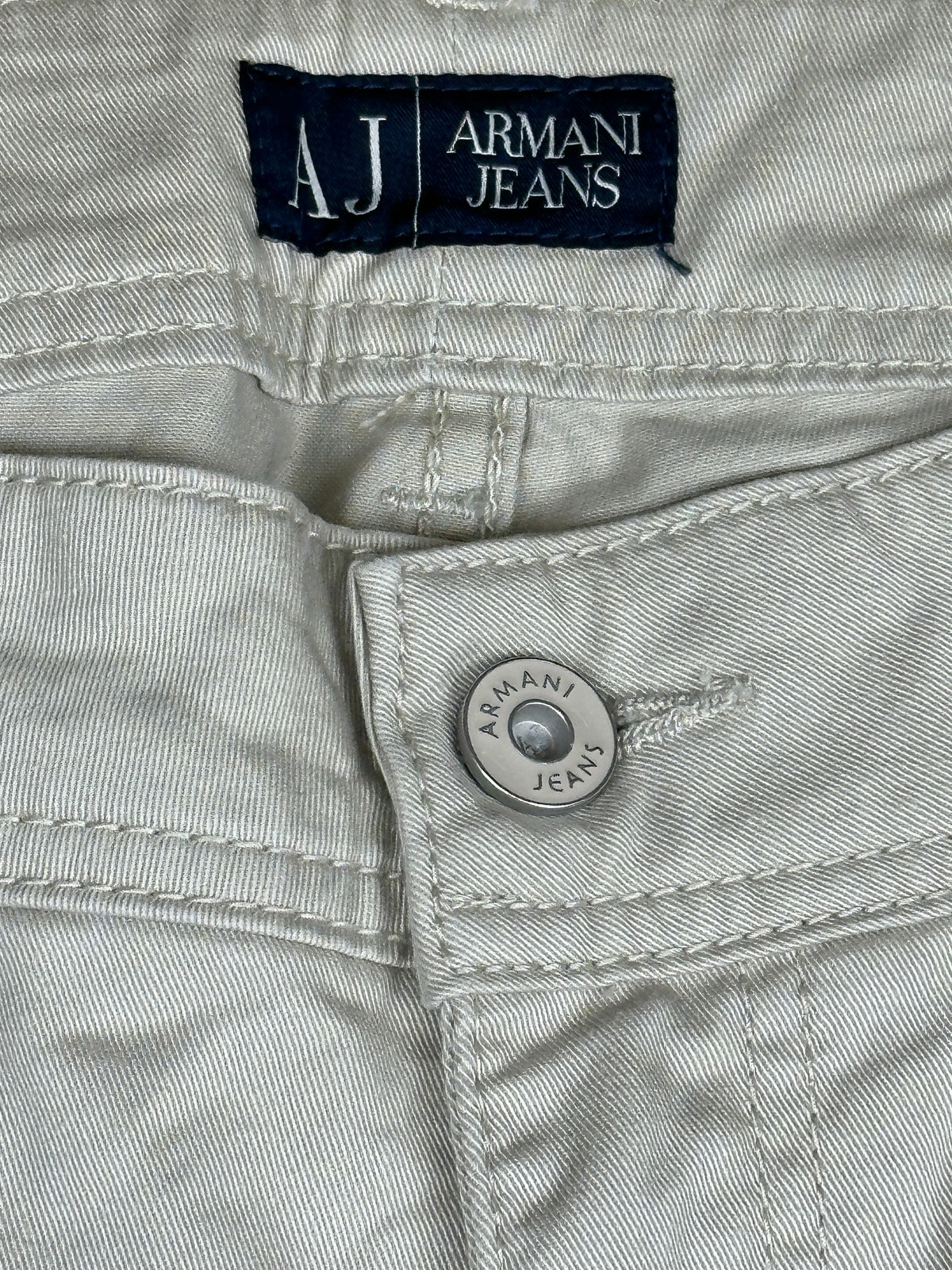 vintage Armani jeans {M}