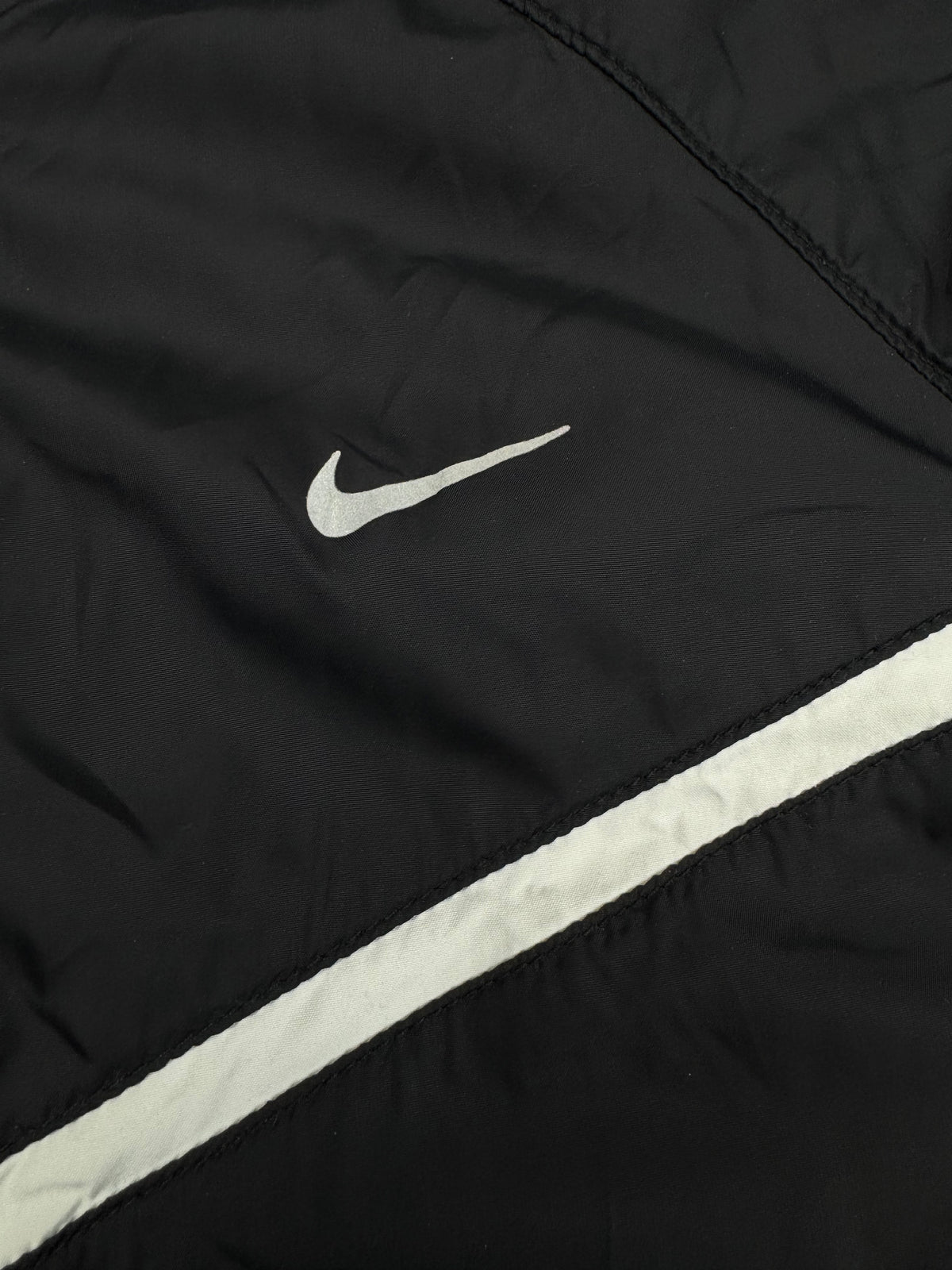 vintage Nike windbreaker {XS}