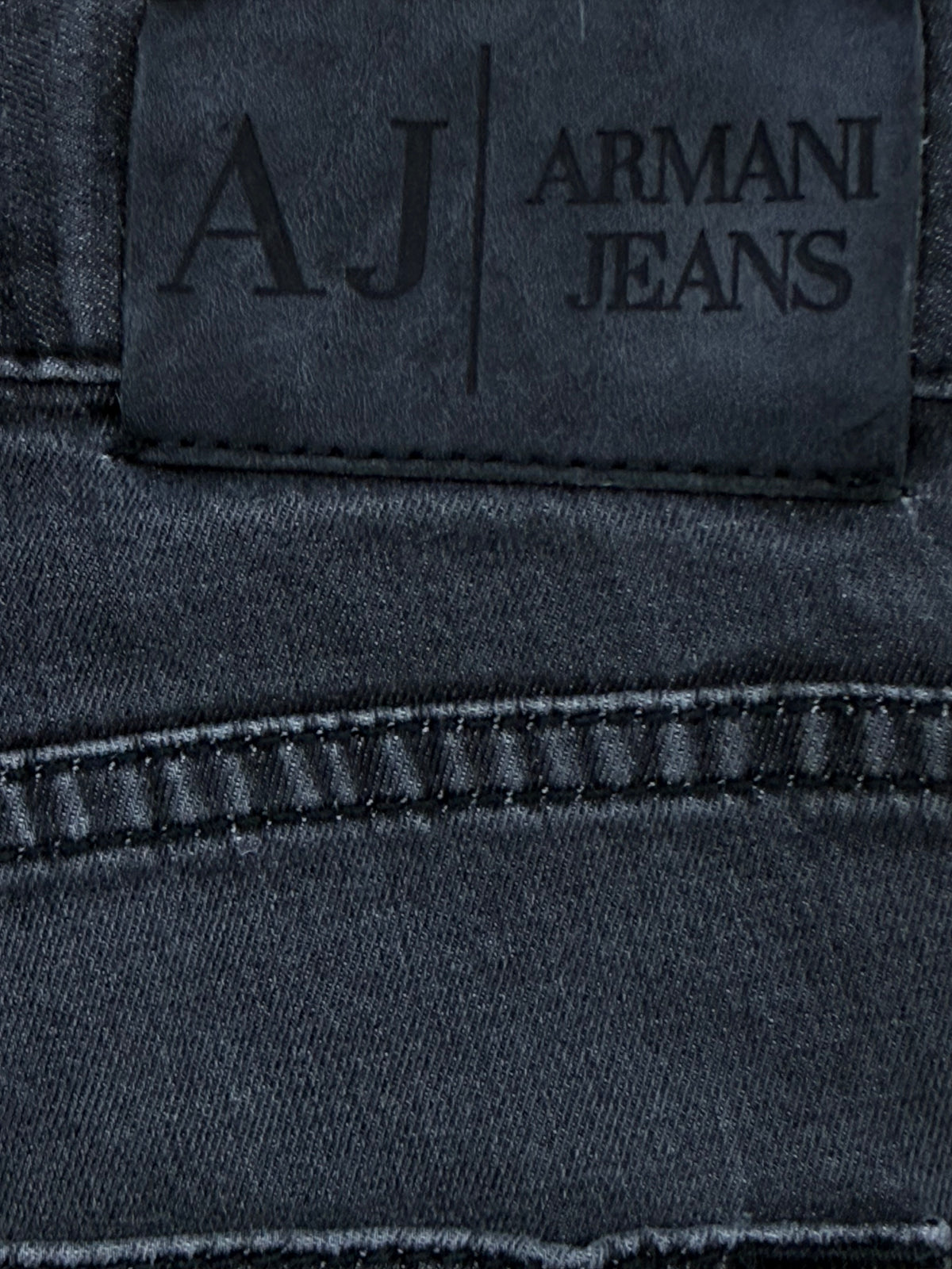 vintage Armani jeans {S}
