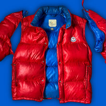 Load image into Gallery viewer, vintage Moncler Grenoble winterjacket {M}
