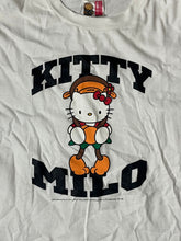 Lade das Bild in den Galerie-Viewer, vintage Baby Milo X Hellow Kitty t-shirt {XL}
