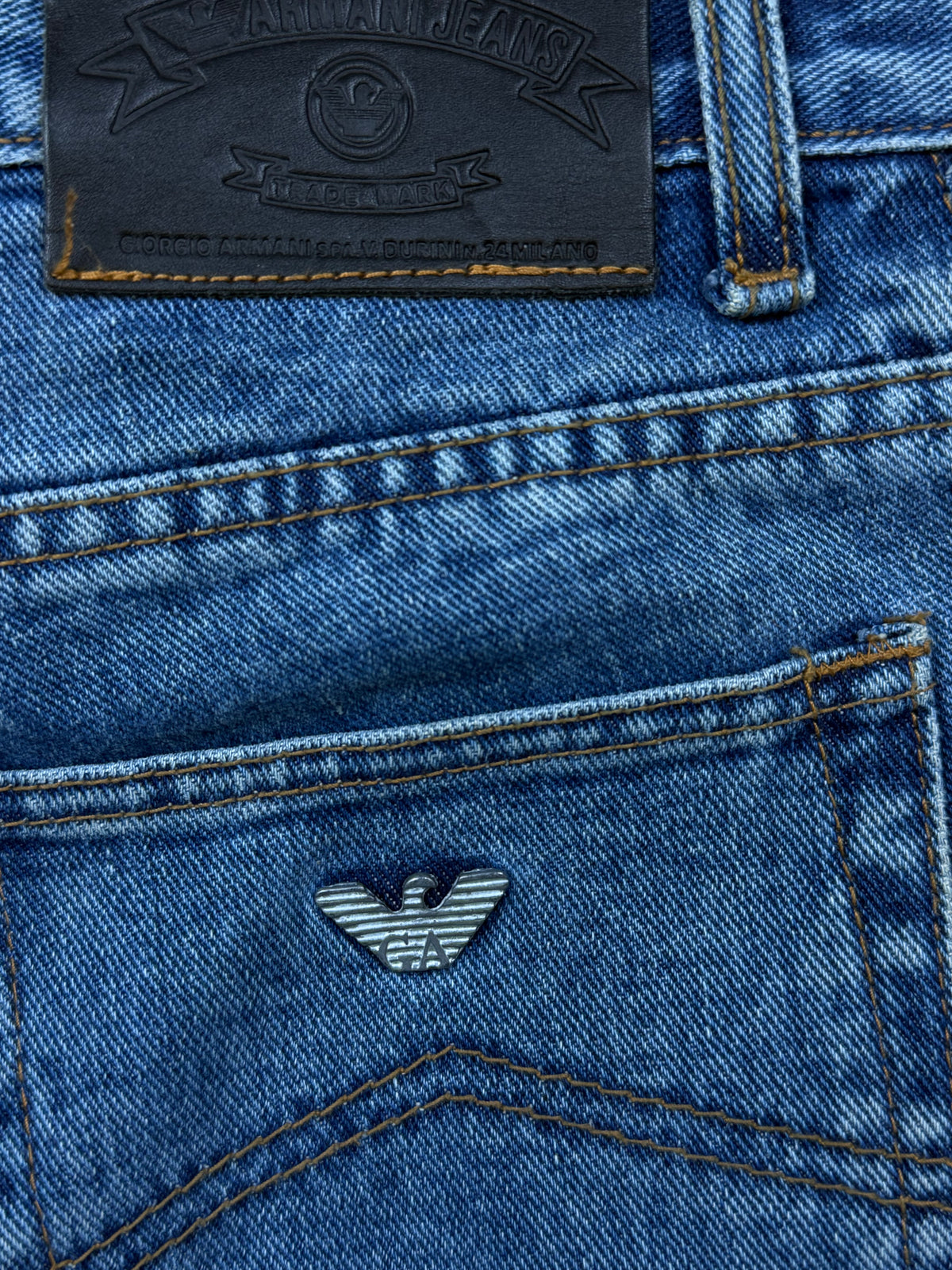 vintage Armani jeans {S}