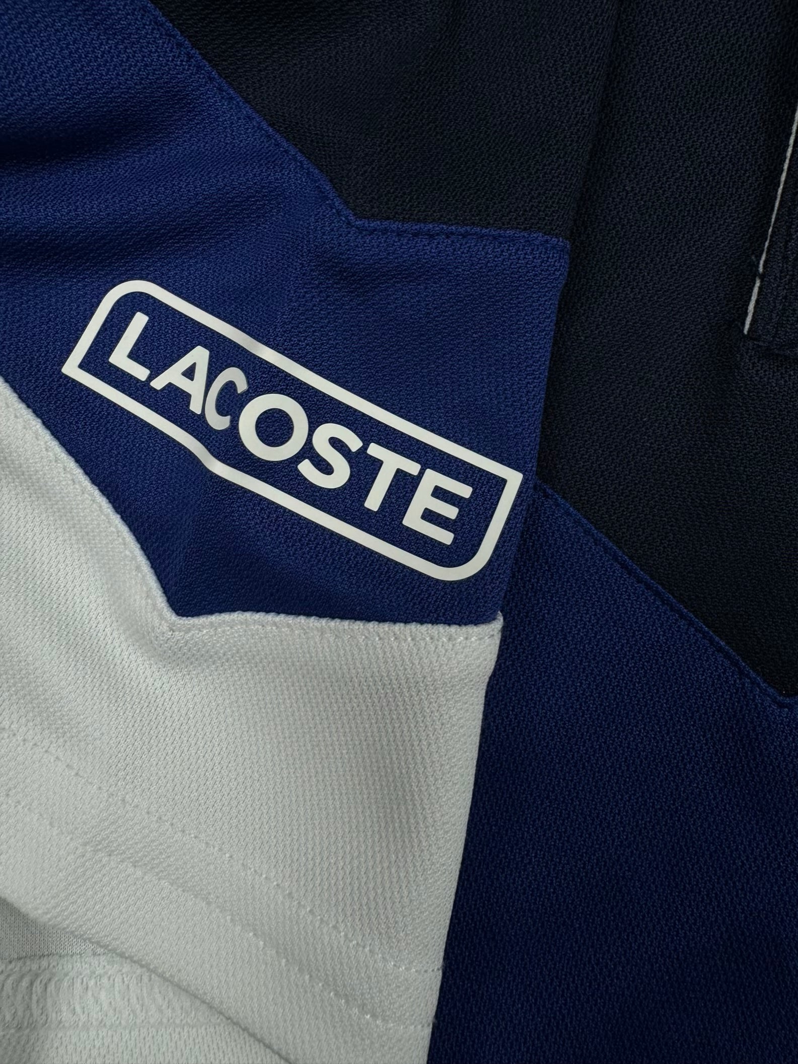 navyblue Lacoste polo {XS}