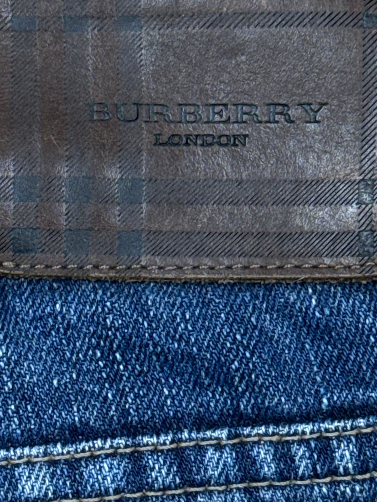 vintage Burberry jeans {S}