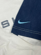 Load image into Gallery viewer, vintage Nike SHOX t-shirt {S}
