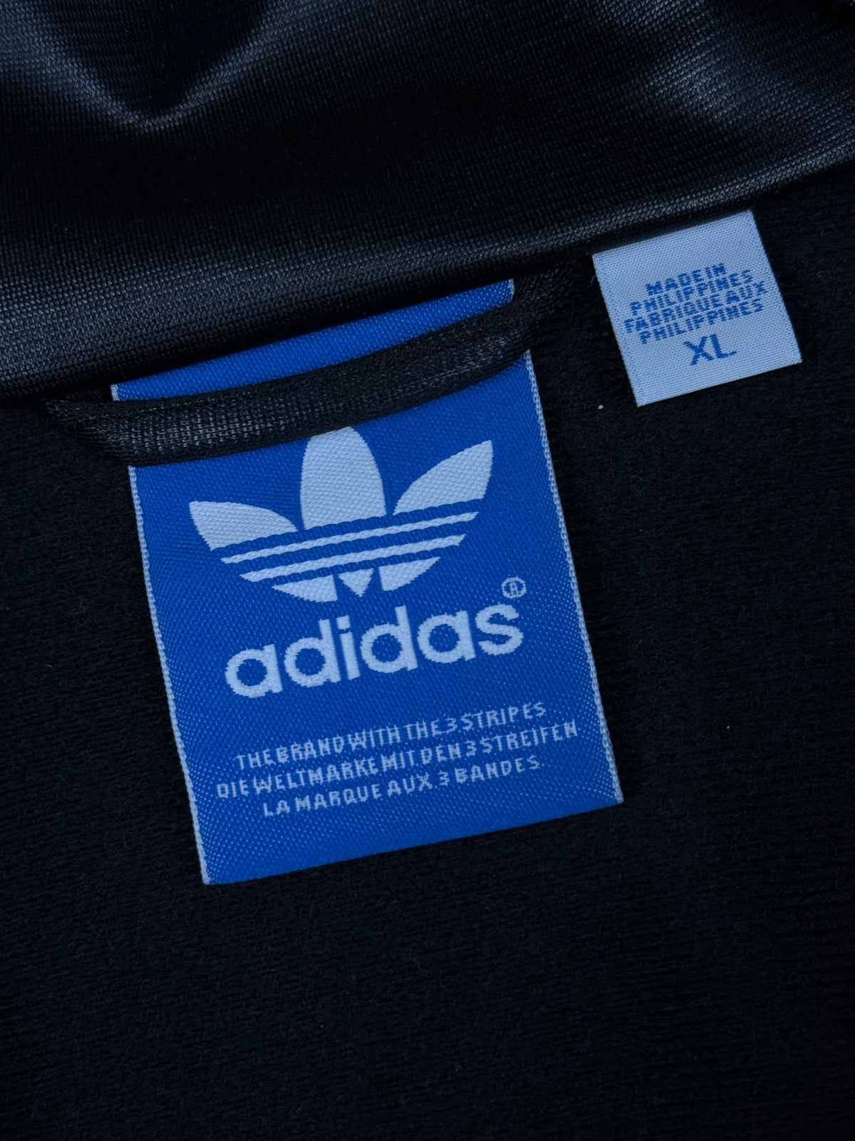 vintage Adidas trackjacket {XL}