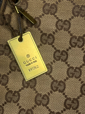 vintage Gucci slingbag