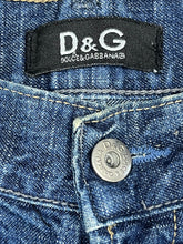 Carica l&#39;immagine nel visualizzatore di Gallery, vintage Dolce &amp; Gabbana jorts {M}
