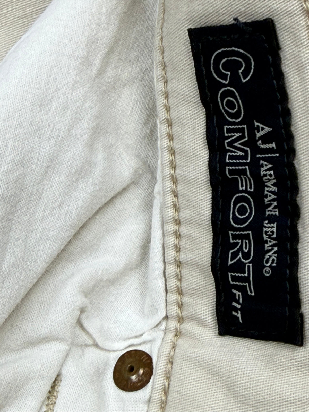 vintage Armani jeans {M}