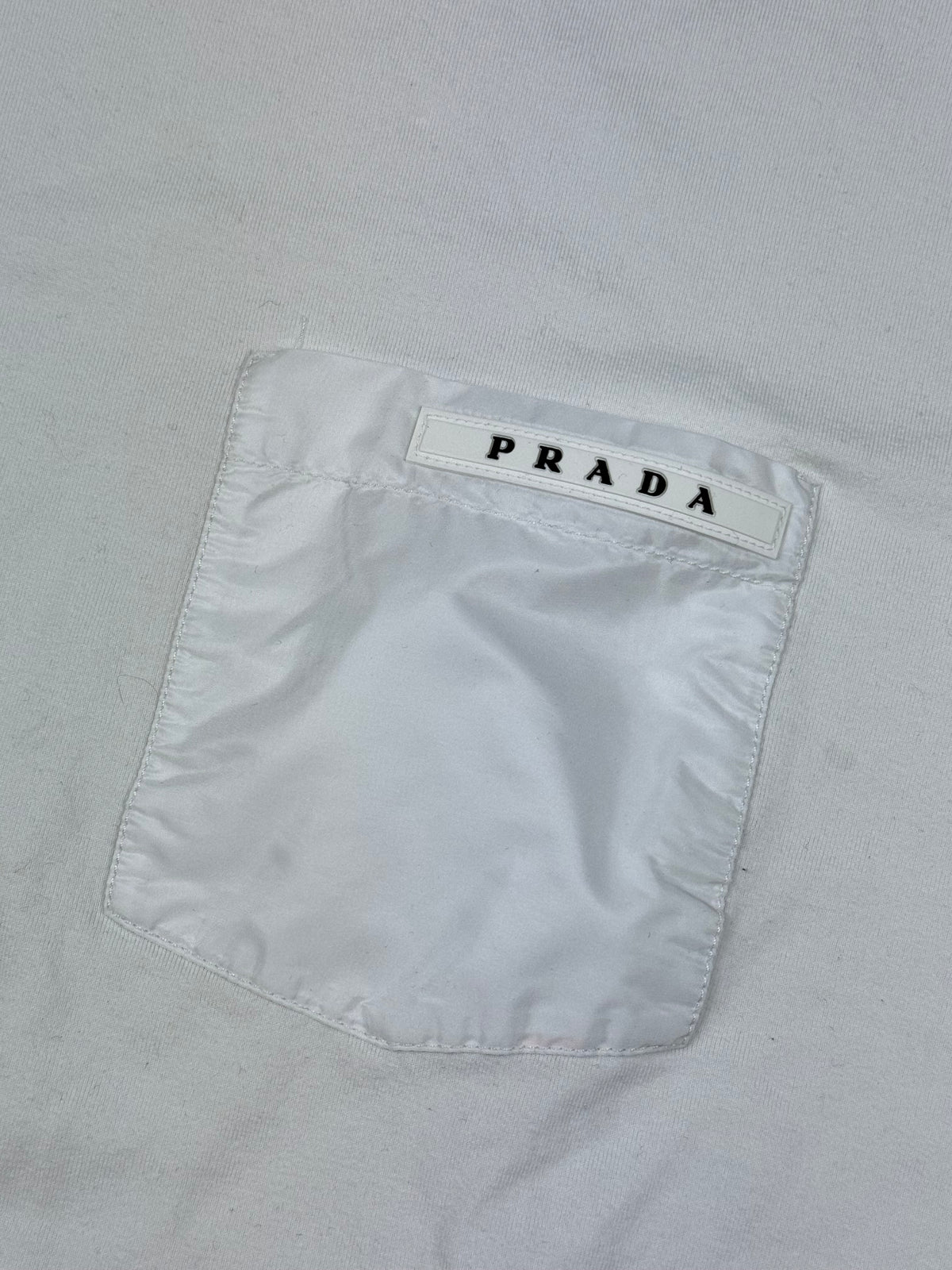white Prada t-shirt {S}