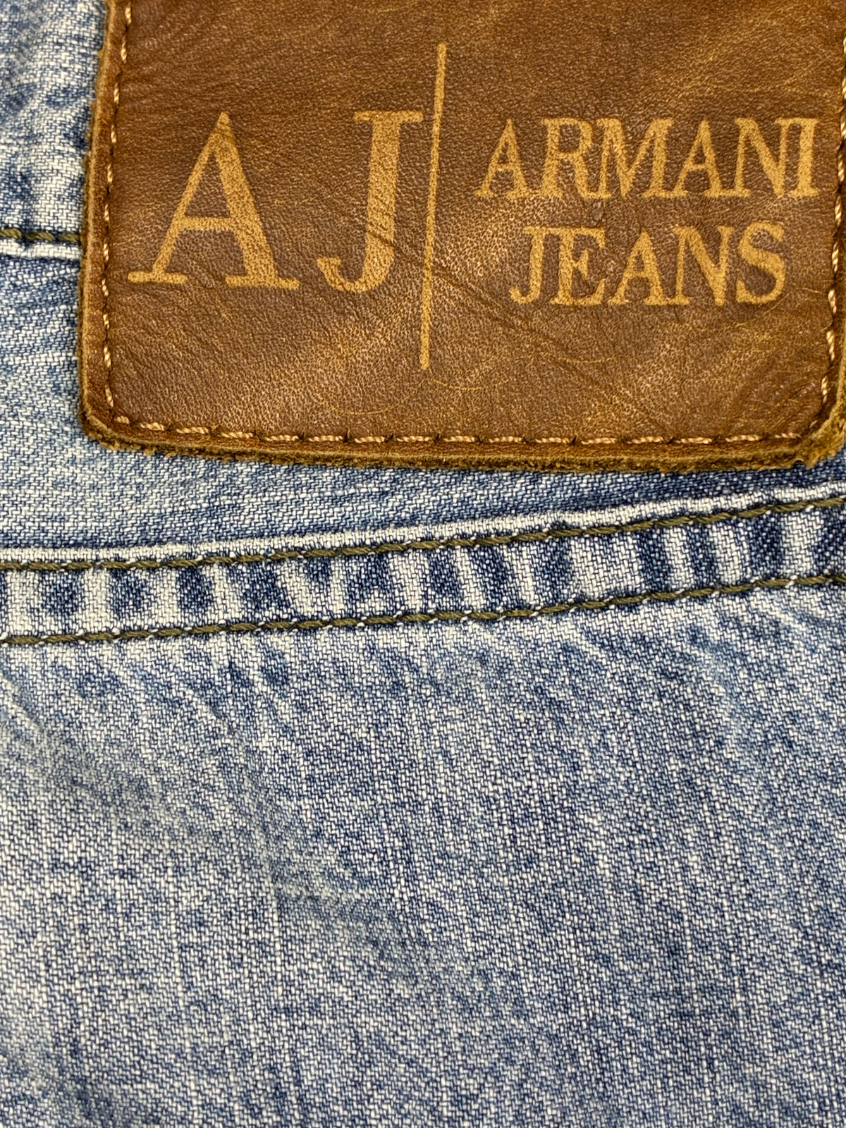 vintage Armani jeans {L}