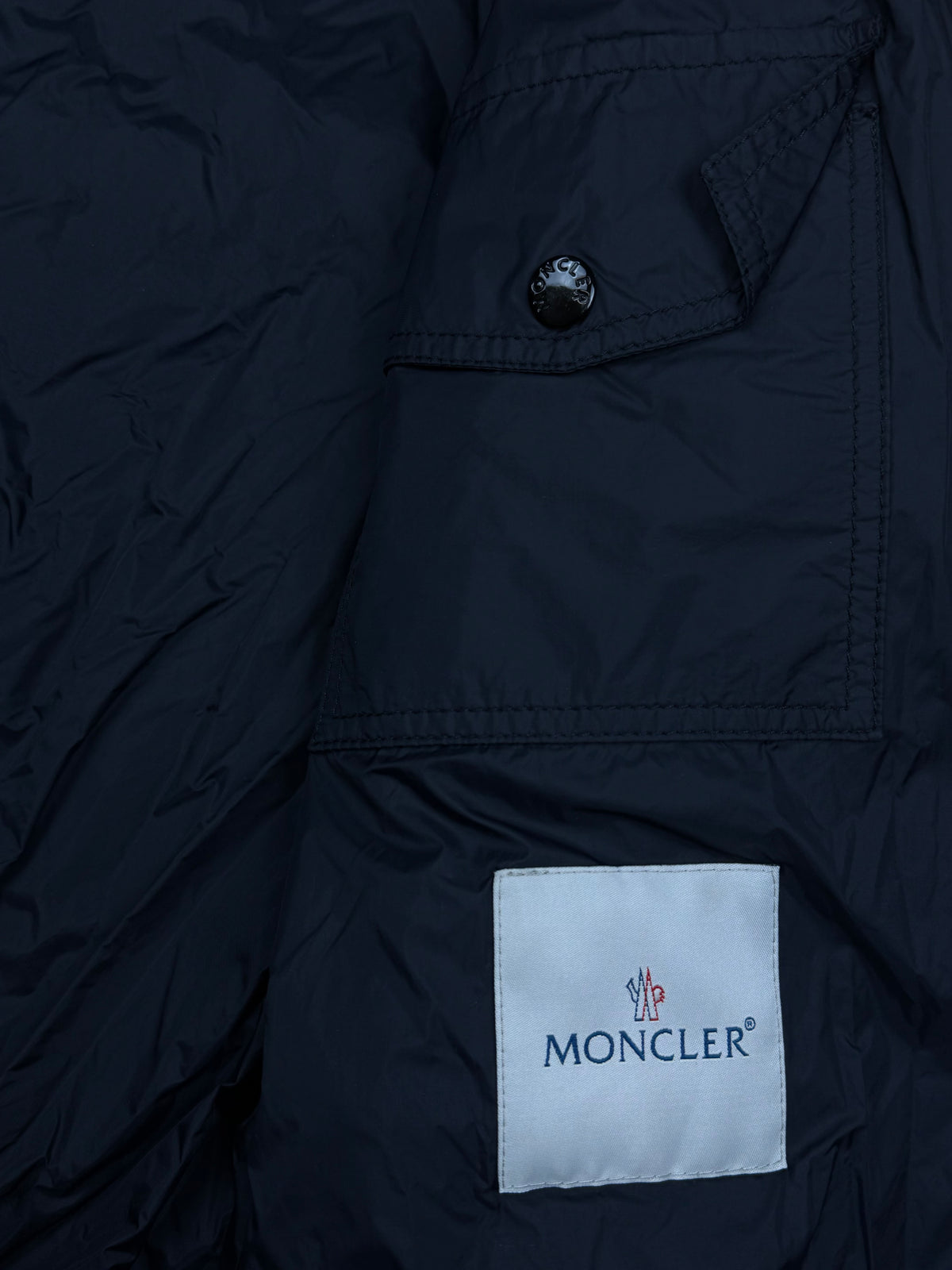vintage Moncler windbreaker {L}