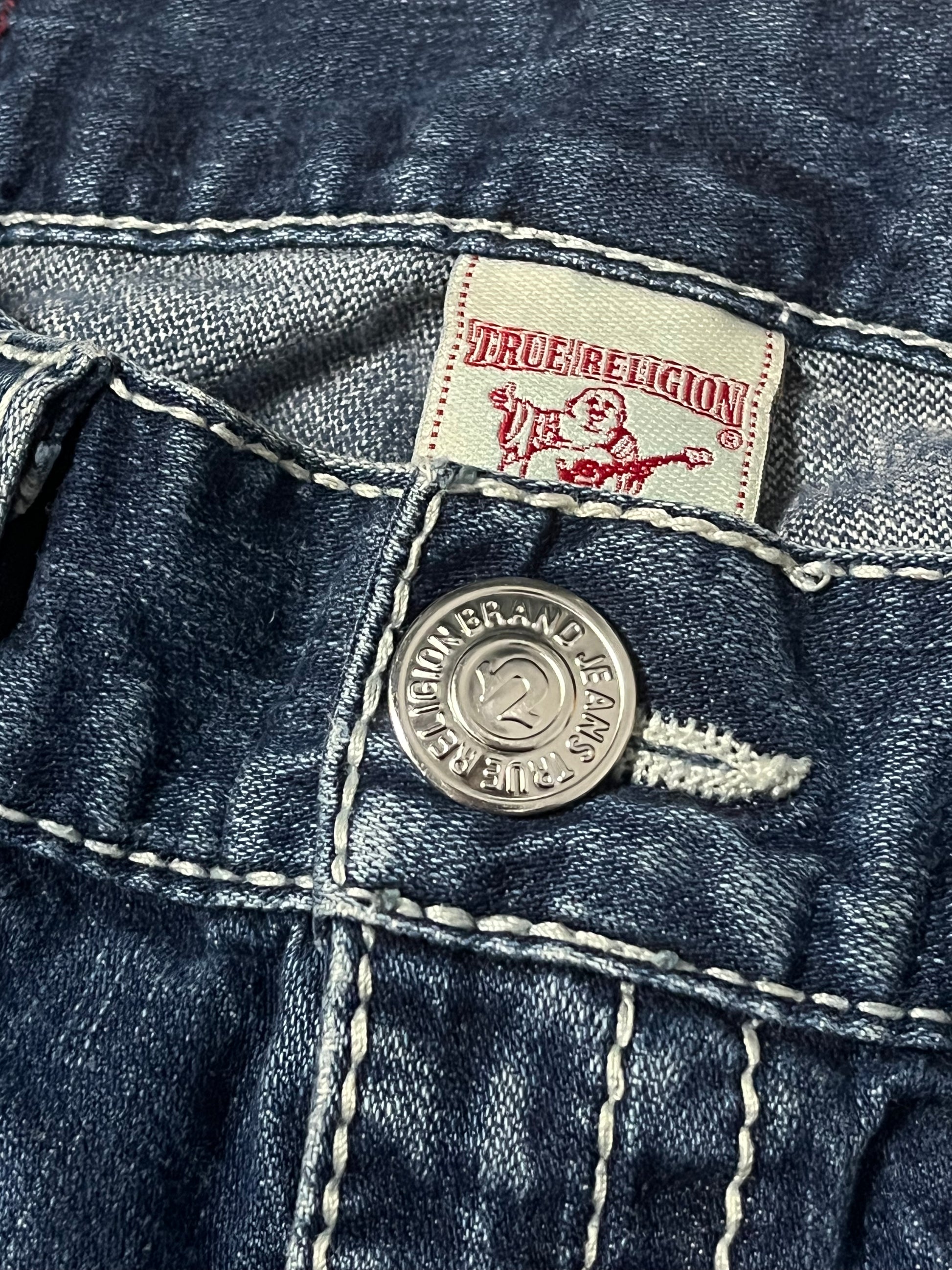 vintage True Religion jeans {L-XL}