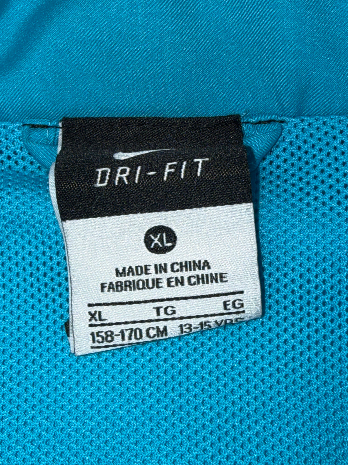 vintage Nike Manchester City windbreaker {S}