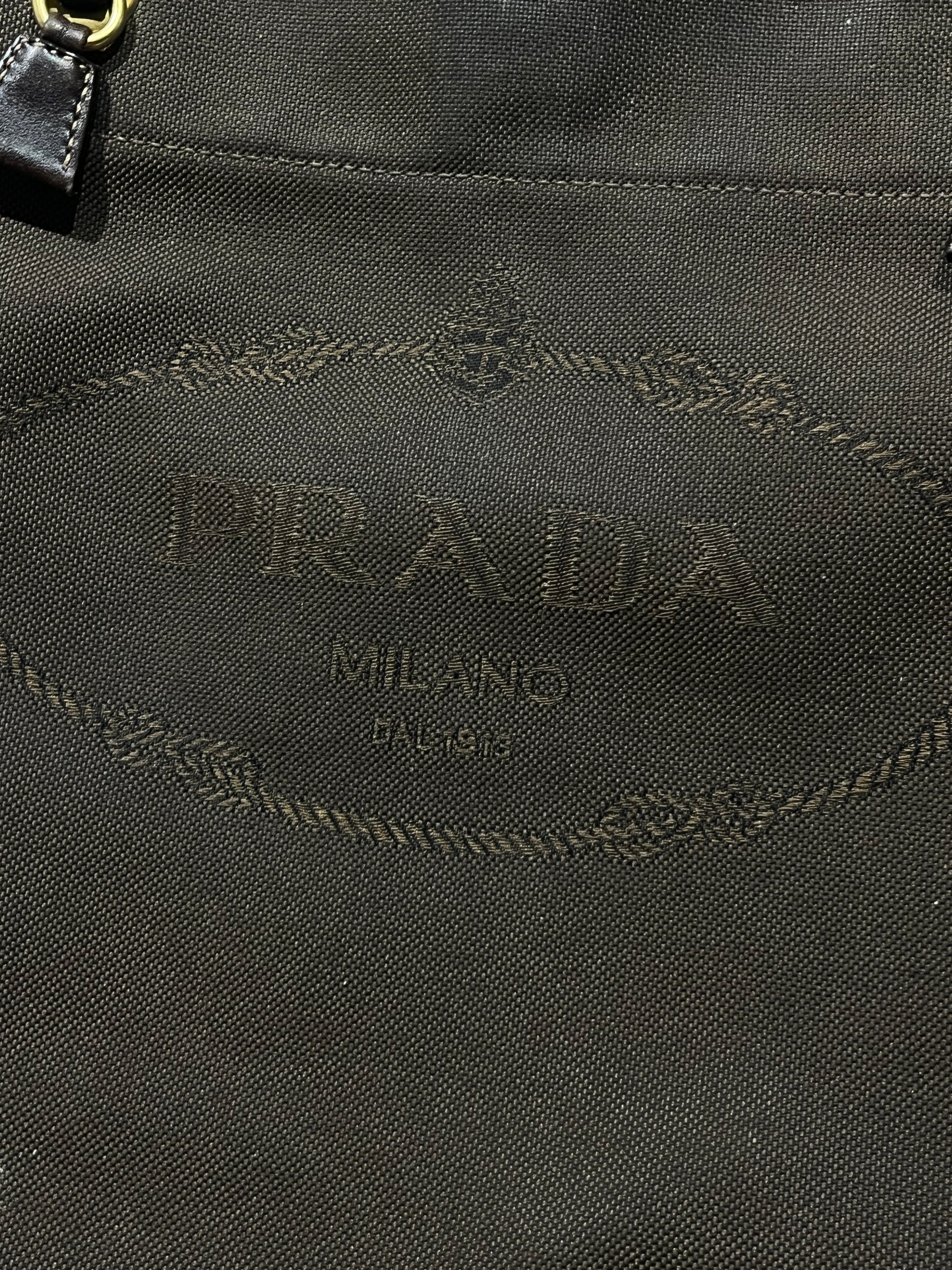 vintage Prada Milano slingbag