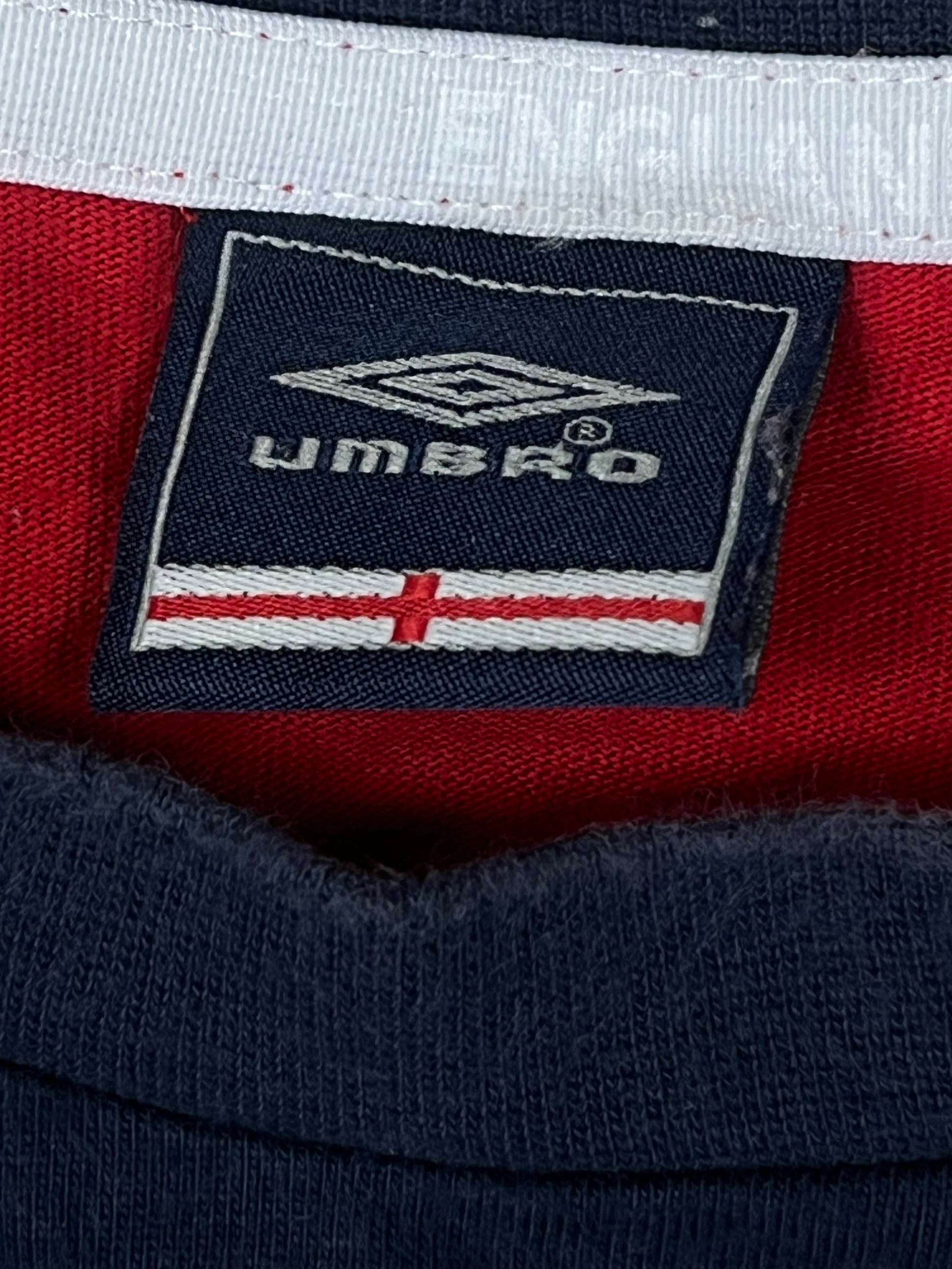 vintage Umbro England training t-shirt {XL}