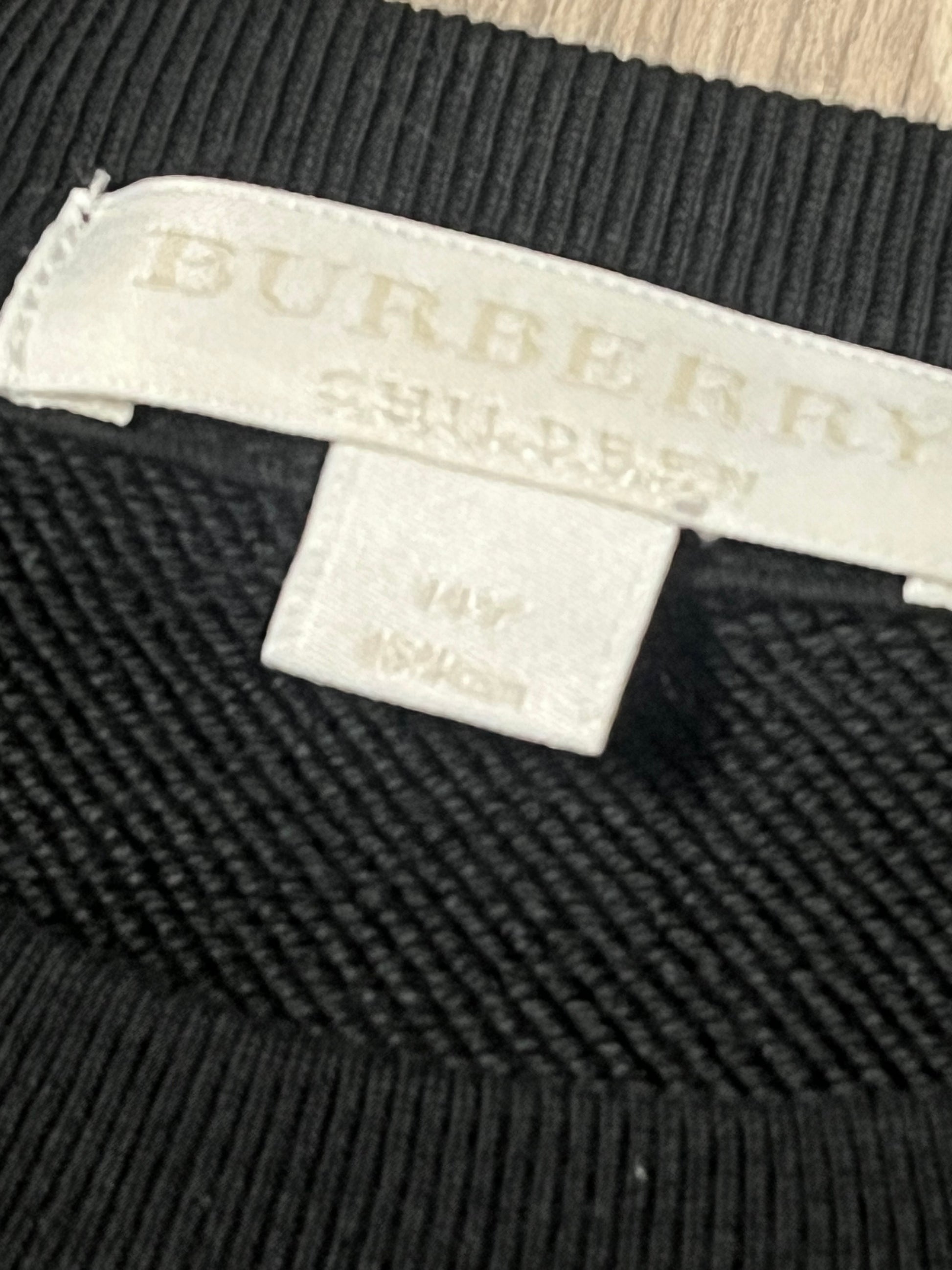 vintage Burberry sweater {S}