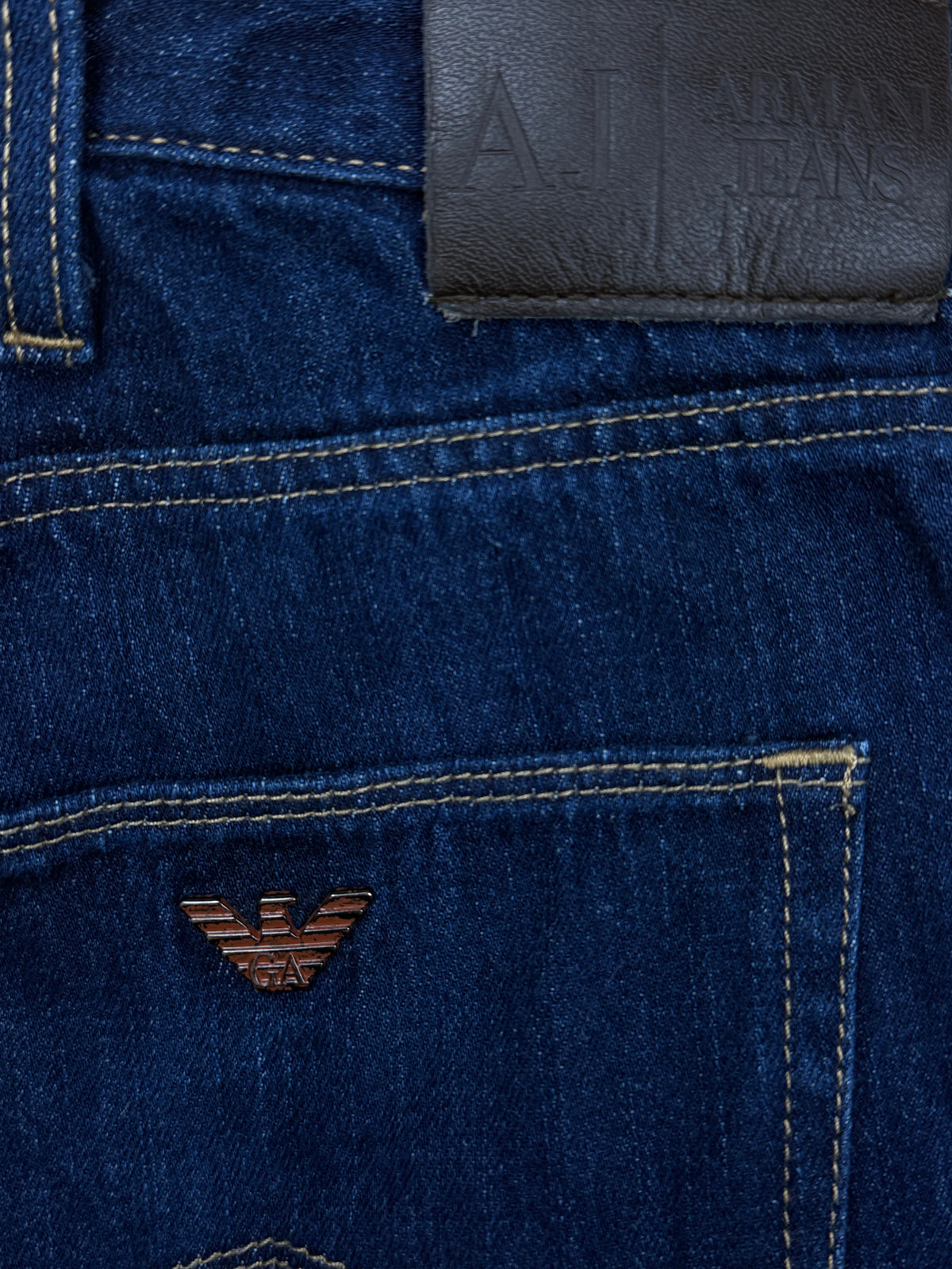 vintage Armani jeans {M}