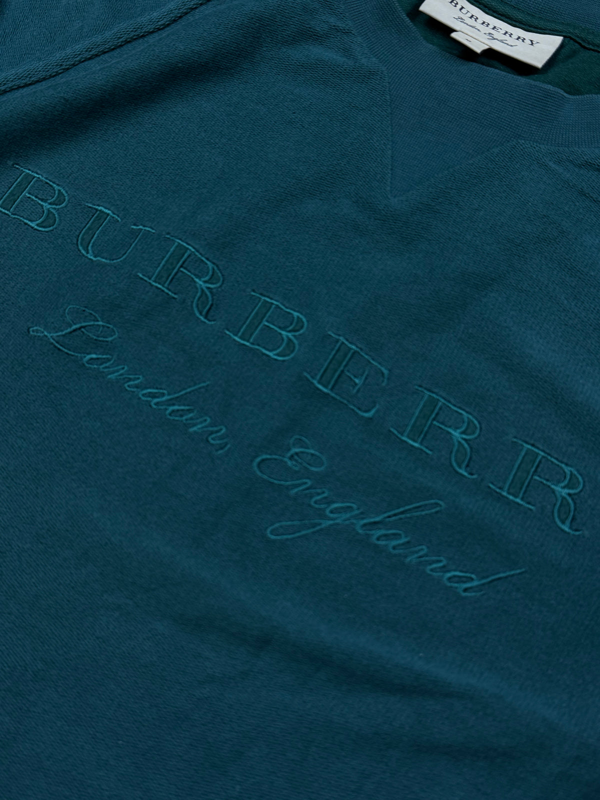 vintage Burberry sweater {M}
