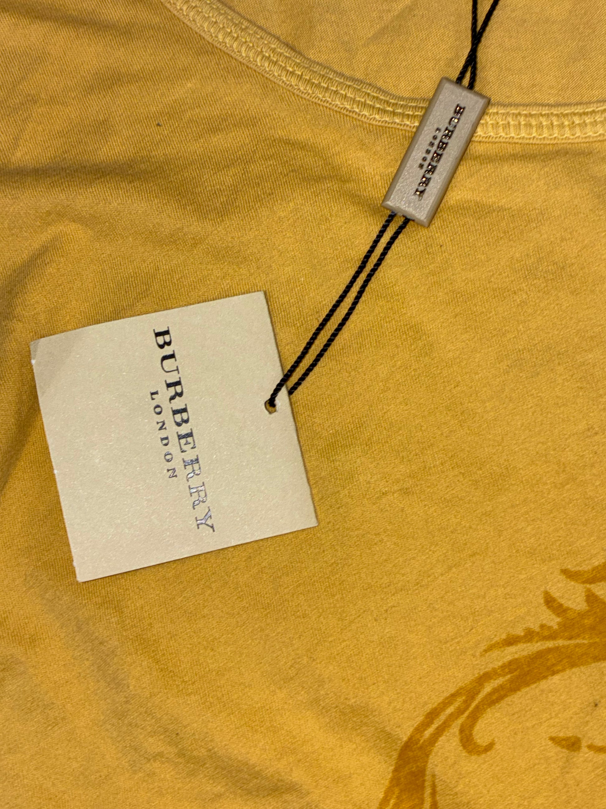 vintage Burberry t-shirt DSWT {XL}