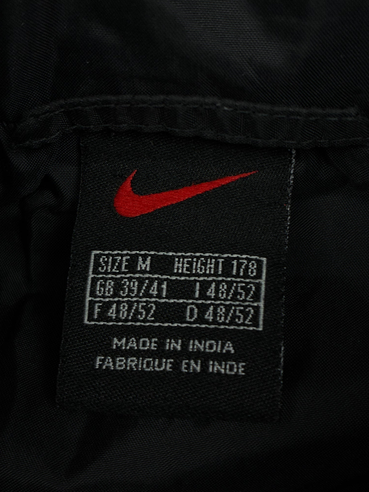 vintage Nike windbreaker {M}