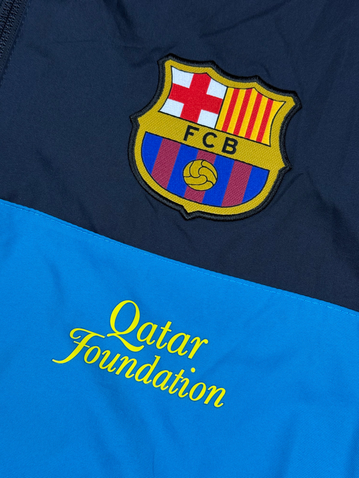 vintage Nike Fc Barcelona windbreaker {M}