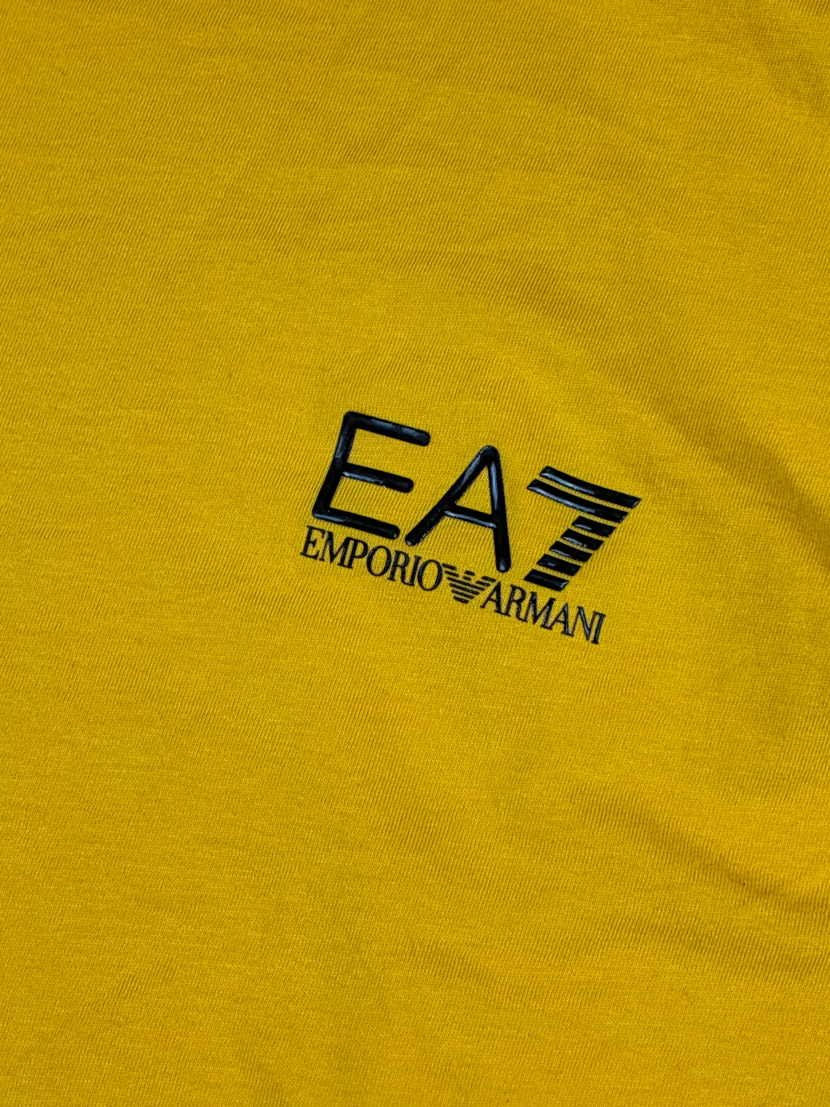 vintage Emporio Armani EA7 t-shirt {L}