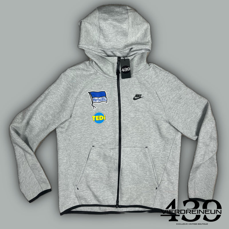 grey Nike Herta tech fleecejacket {M}