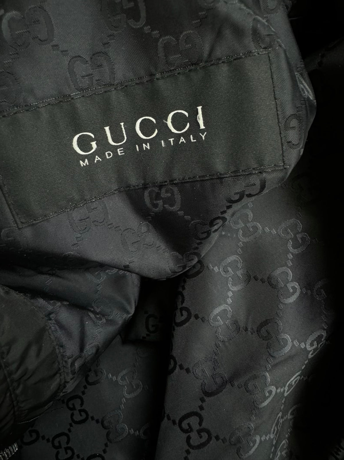 vintage Gucci windbreaker {S}