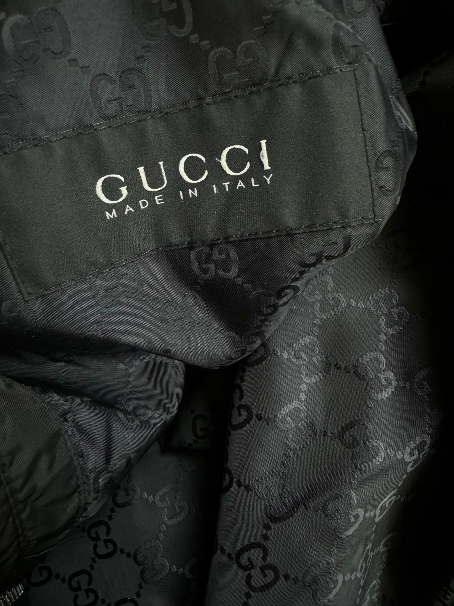 vintage Gucci windbreaker {S}