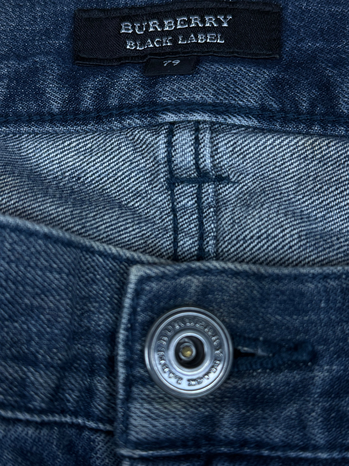 vintage Burberry Back Label jeans {M}