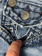 Carica l&#39;immagine nel visualizzatore di Gallery, vintage True Religion jeans {S}
