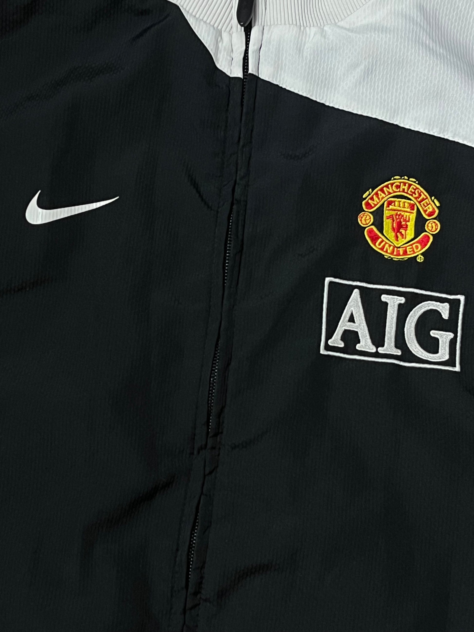 vintage Nike Manchester United windbreaker {XS}