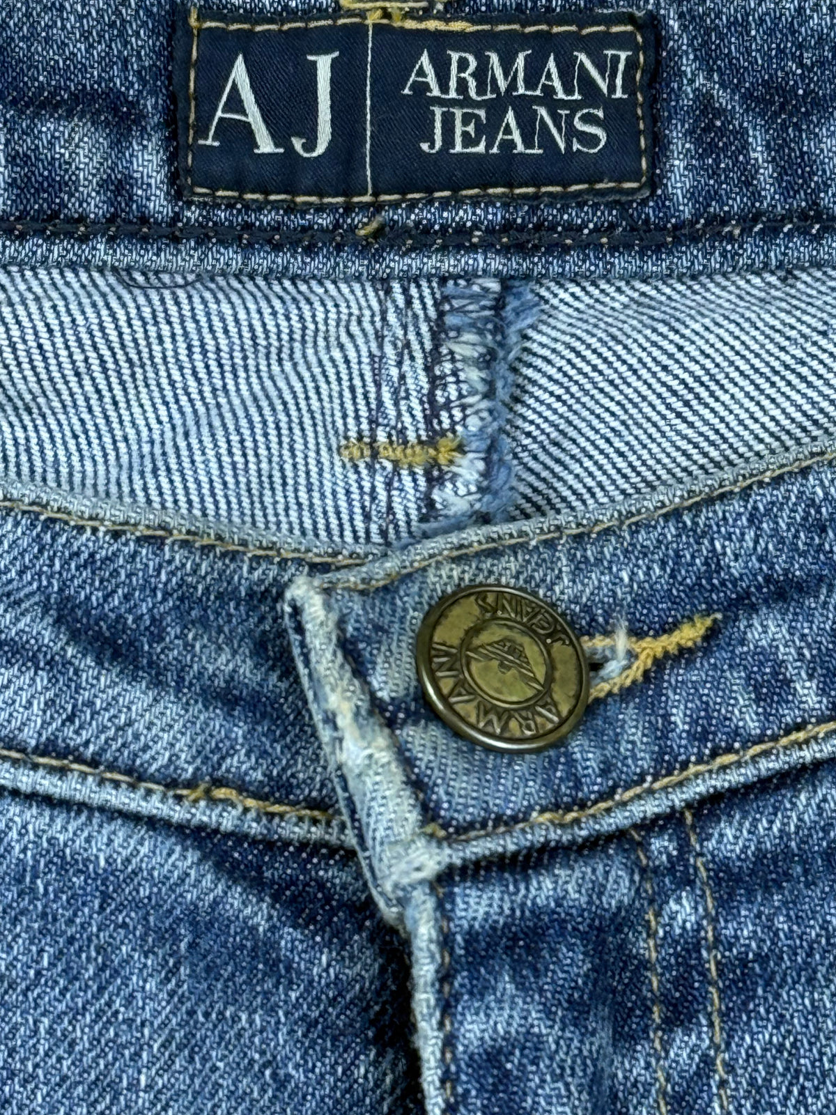 vintage Armani jeans {S}