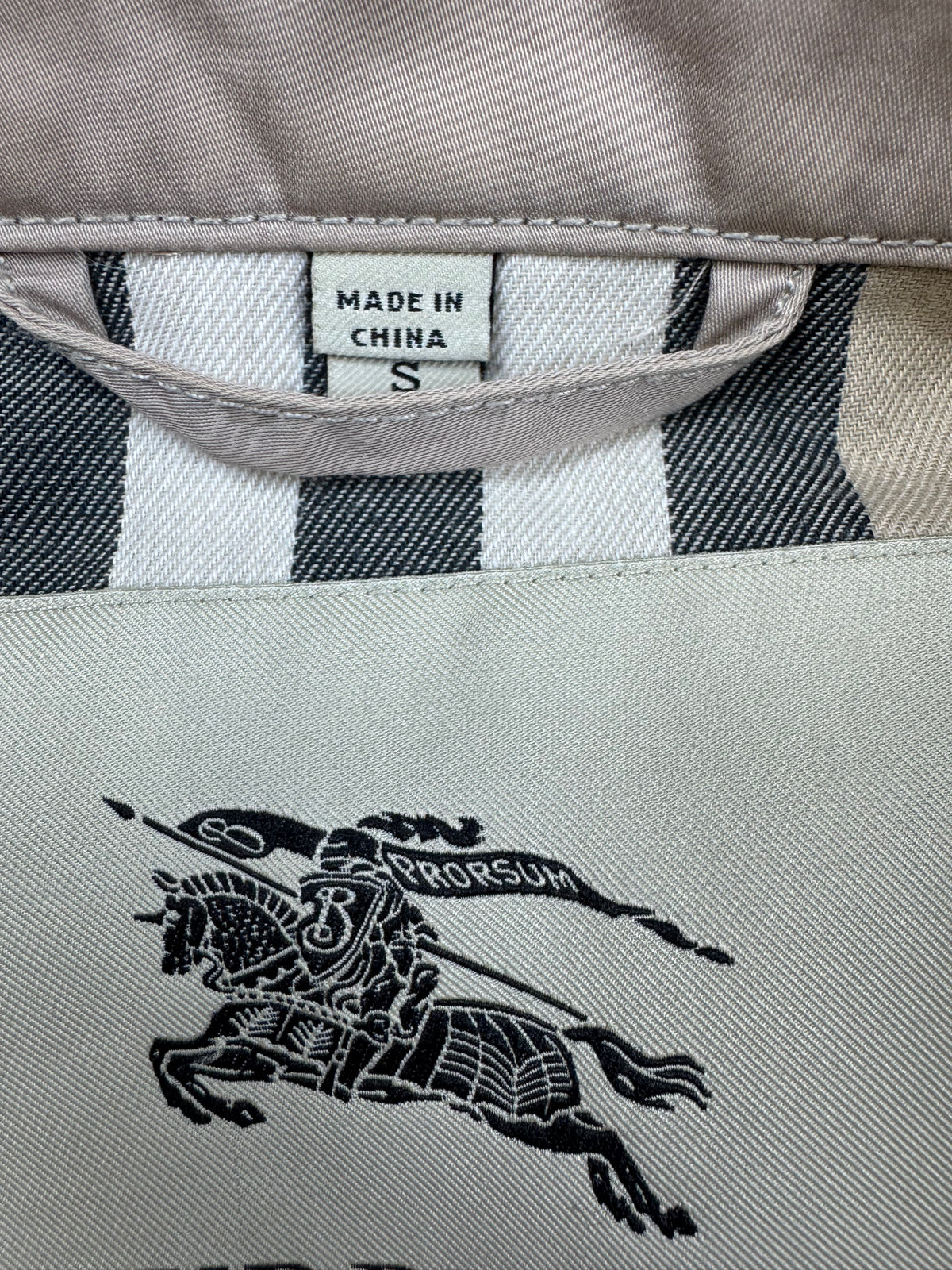 vintage Burberry harringtonjacket {S}