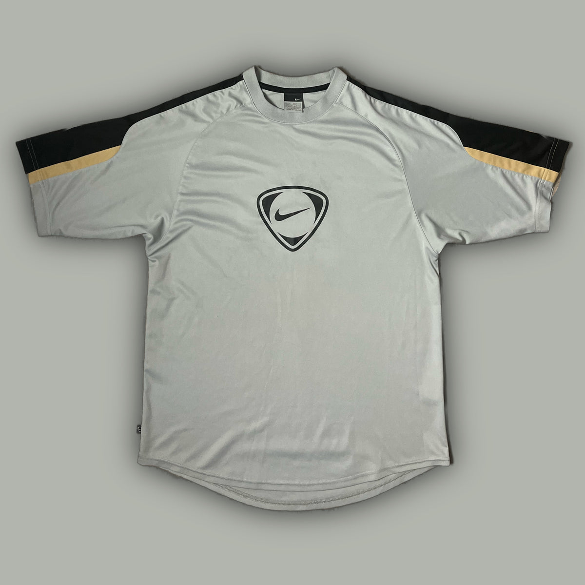 vintage Nike jersey {M}